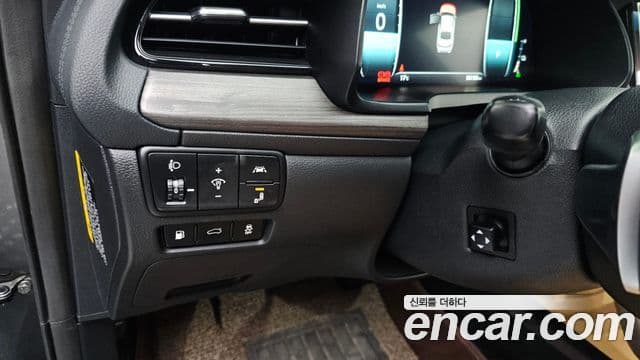 Kia K7 Premier гибрид Signature, 2020 13