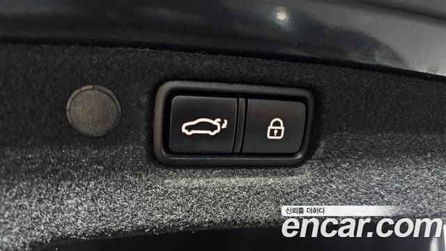 Kia K7 Premier гибрид Signature, 2020 20