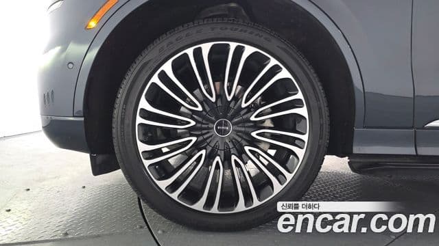 Lincoln Aviator 2세대 3.0 Black Label AWD, 2023 все фото