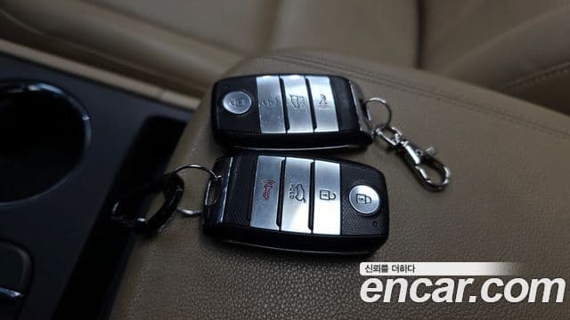 Kia The / новый New Carnival Luxury, 2019 18