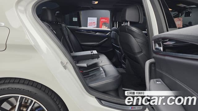 BMW 5시리즈 (G30) 523d M Sport, 2021 12