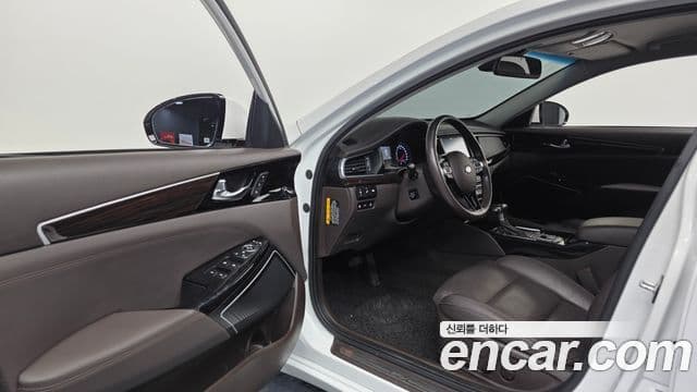 Kia All New K7 Noblesse, 2019 10