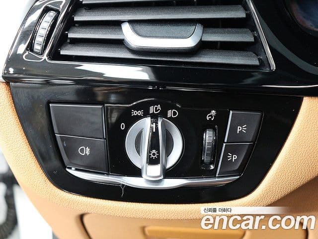 BMW 5시리즈 (G30) 520i M Sport, 2023 10