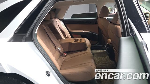 Hyundai Grandeur (GN7) Exclusive, 2025 12