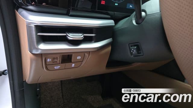 Hyundai Grandeur (GN7) Exclusive, 2025 17