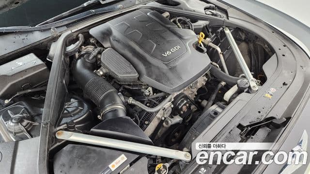 Genesis EQ900 Prestige, 2016 6