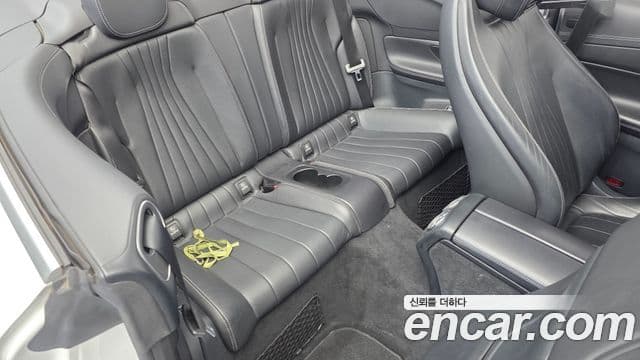 Mercedes-Benz E-класс W213 E220d кабриолет, 2018 12
