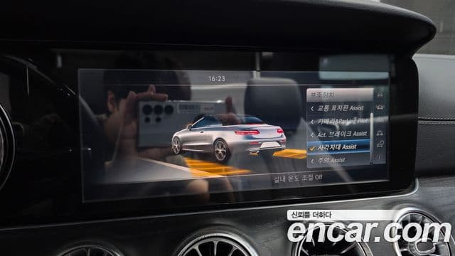 Mercedes-Benz E-класс W213 E220d кабриолет, 2018 18