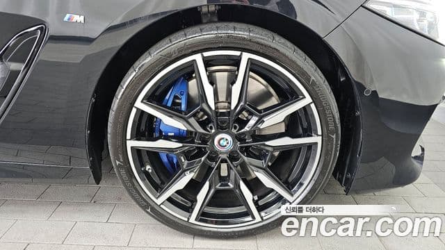 BMW 8시리즈 (G15) M850i xDrive Gran Coupe, 2024 все фото