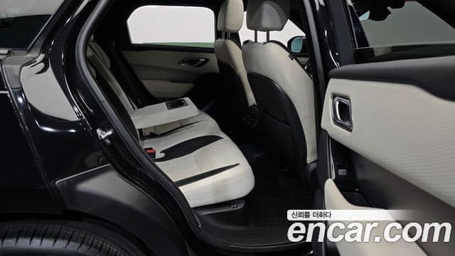 Land Rover Range Rover Velar 2.0 P250 R-Dynamic SE, 2022 12