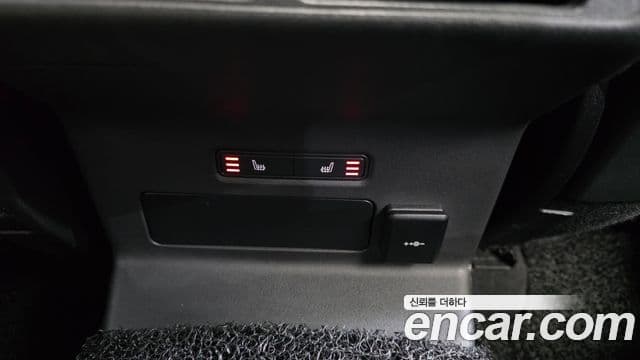 Land Rover Range Rover Velar 2.0 P250 R-Dynamic SE, 2022 18