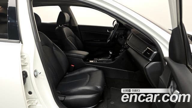 Kia K5 2세대 Prestige, 2016 11