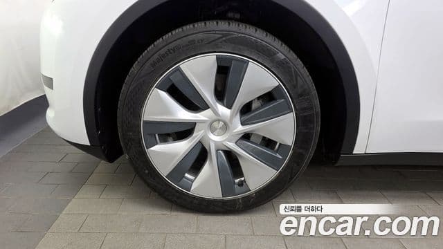 Tesla модель Y, 2023 все фото