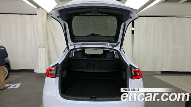 Tesla модель Y, 2023 20