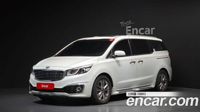 Kia All New Carnival Prestige, 2015 1