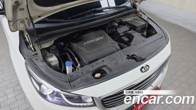Kia All New Carnival Prestige, 2015 6