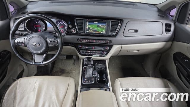 Kia All New Carnival Prestige, 2015 7