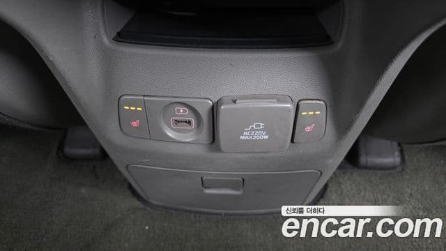 Kia All New Carnival Prestige, 2015 18