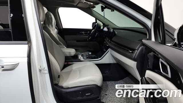 Kia Carnival 4세대 Signature, 2023 11