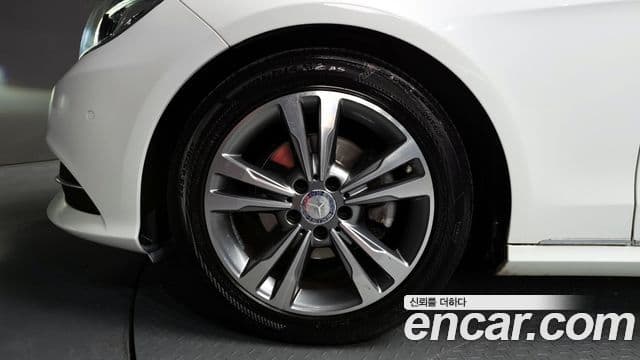 Mercedes-Benz E-класс W212 Avantgarde, 2015 все фото