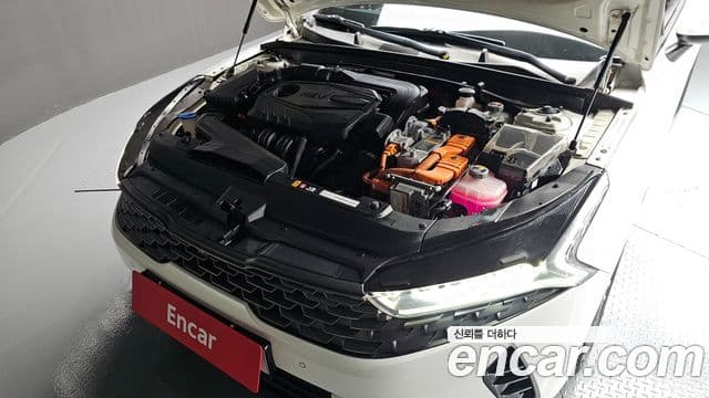 Kia K5 гибрид 3세대 Noblesse, 2021 6