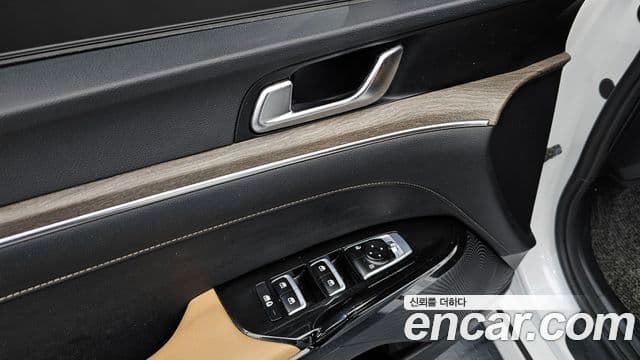 Kia K5 гибрид 3세대 Noblesse, 2021 17