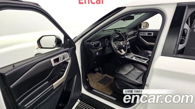 Ford Explorer 6세대 2.3 Limited 4WD, 2022 10