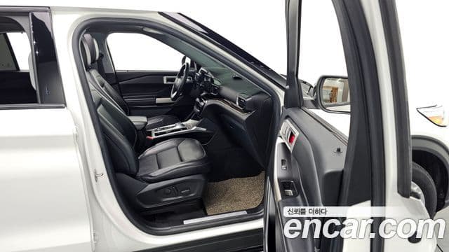 Ford Explorer 6세대 2.3 Limited 4WD, 2022 11