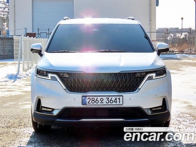 Kia Carnival 4세대 Signature, 2022 1