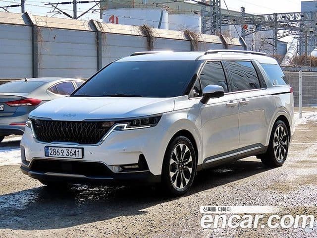 Kia Carnival 4세대 Signature, 2022 2