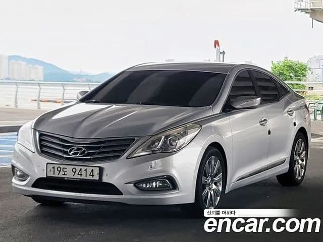Hyundai Grandeur HG Modern, 2012 1