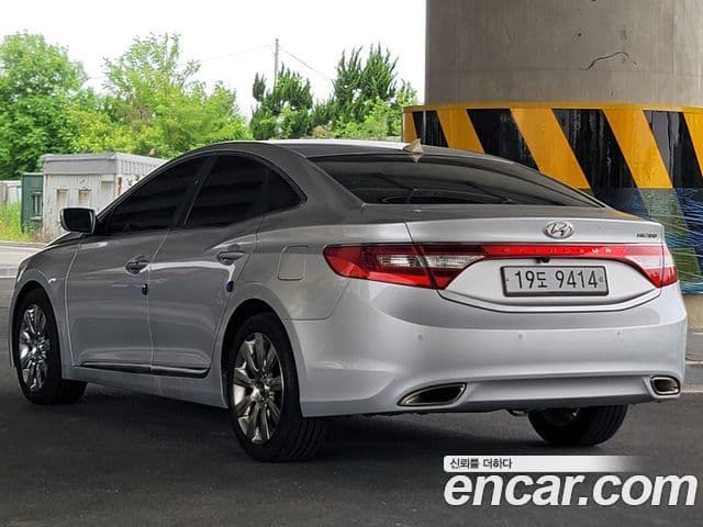Hyundai Grandeur HG Modern, 2012 3