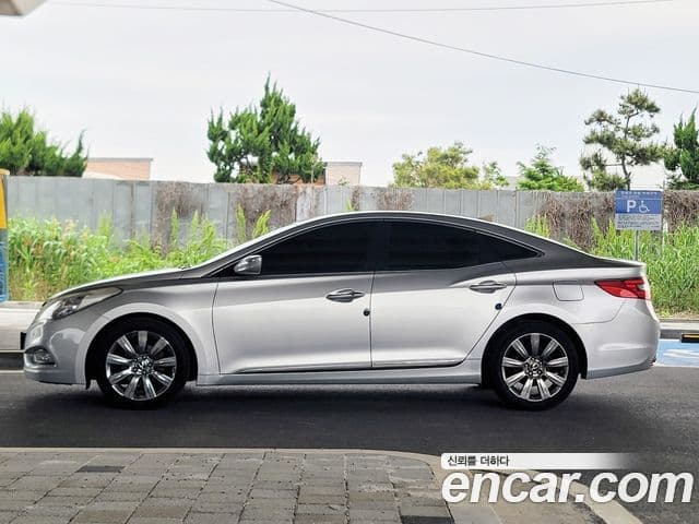 Hyundai Grandeur HG Modern, 2012 8
