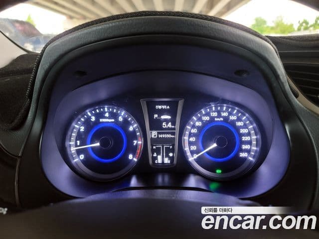 Hyundai Grandeur HG Modern, 2012 12