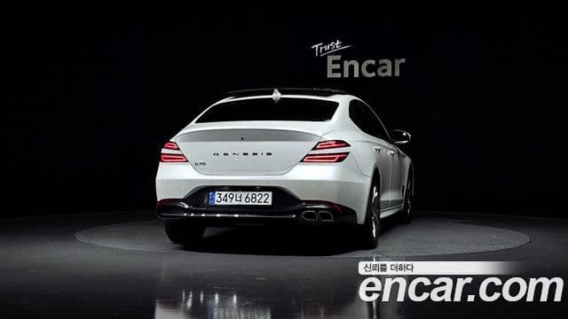 Genesis The / новый New G70, 2022 4