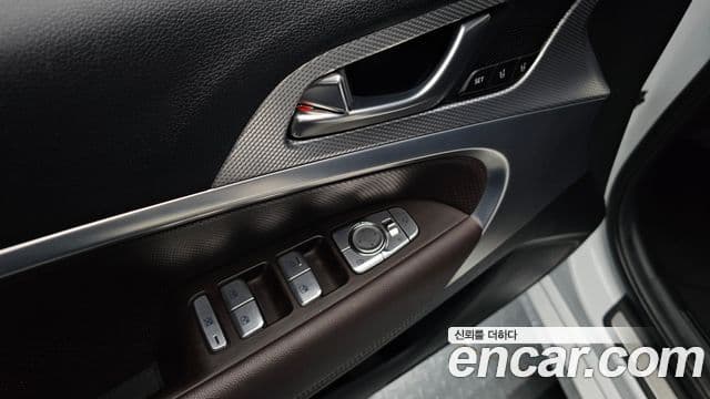 Genesis The / новый New G70, 2022 16