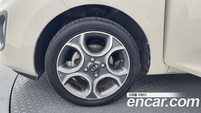 Kia All New Morning Luxury, 2012 все фото