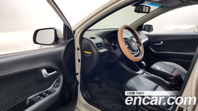 Kia All New Morning Luxury, 2012 10