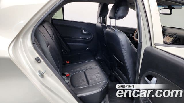 Kia All New Morning Luxury, 2012 12