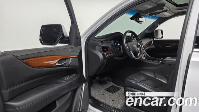 Cadillac Escalade 4세대, 2019 10