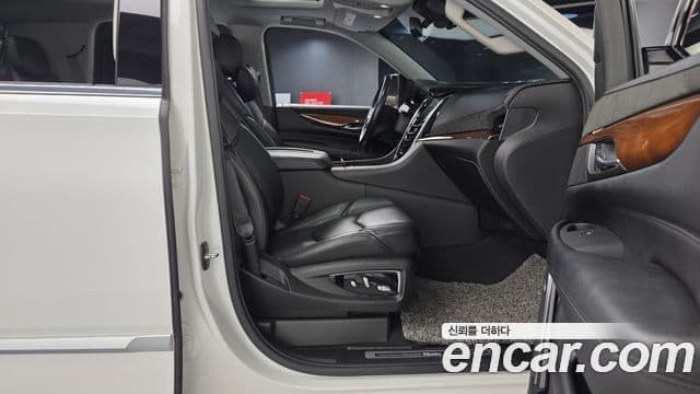 Cadillac Escalade 4세대, 2019 11