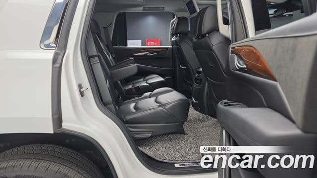Cadillac Escalade 4세대, 2019 12