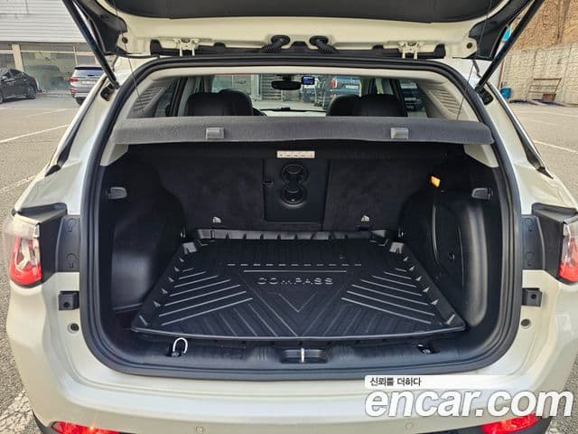 Jeep Compass 2세대 2.4 Limited AWD, 2019 8