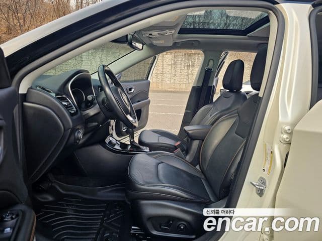 Jeep Compass 2세대 2.4 Limited AWD, 2019 9