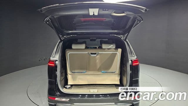 Kia Carnival 4세대 бензин 9인승 High Limousine(компания по спецнадстройкам), 2023 20