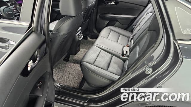 Kia The / новый New K3 2세대 Signature, 2024 12