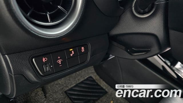 Kia The / новый New K3 2세대 Signature, 2024 15