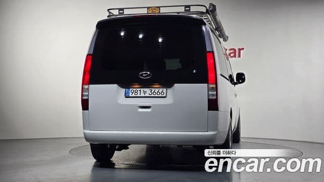 Hyundai Staria Modern, 2022 4