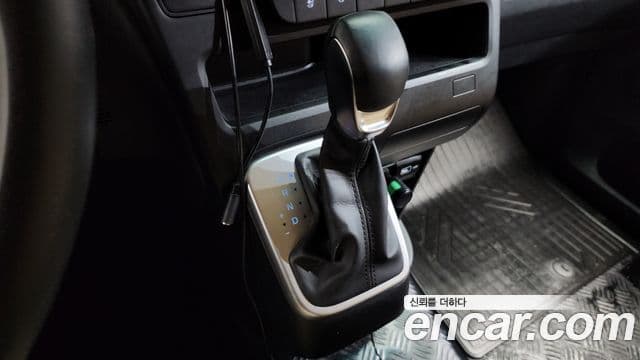 Hyundai Staria Modern, 2022 9