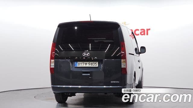 Hyundai Staria Modern, 2022 4